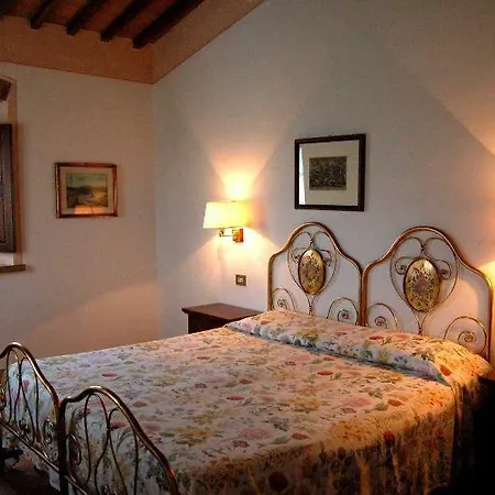 Sleeps 4 Pool Wifi Apartment San Giovanni Valdarno