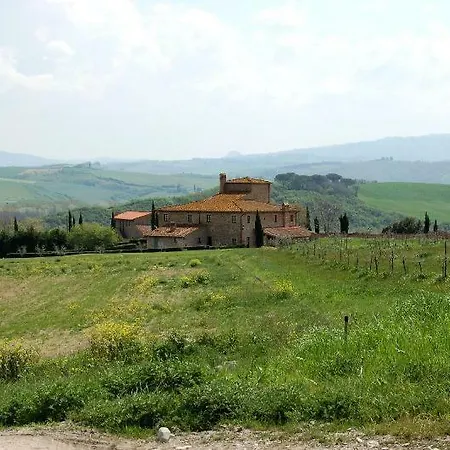 Sleeps 4 Pool Wifi Apartment San Giovanni Valdarno